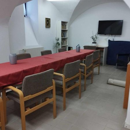 Hotel Koleje Zamecek à Lednice Extérieur photo