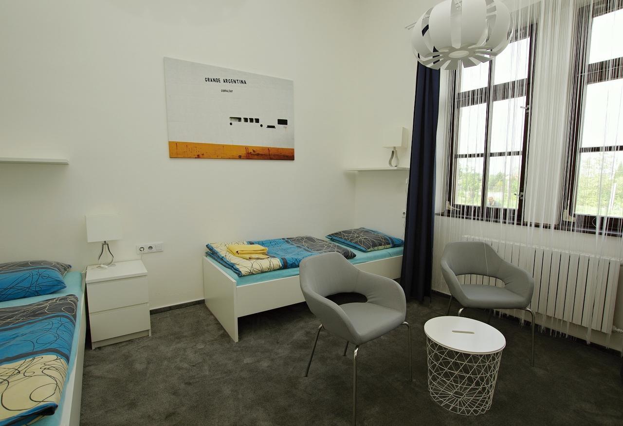 Hotel Koleje Zamecek à Lednice Extérieur photo