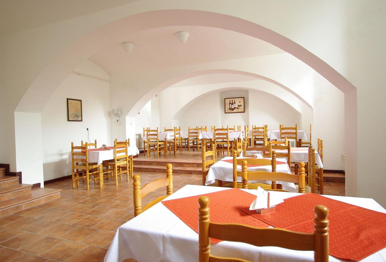 Hotel Koleje Zamecek à Lednice Extérieur photo