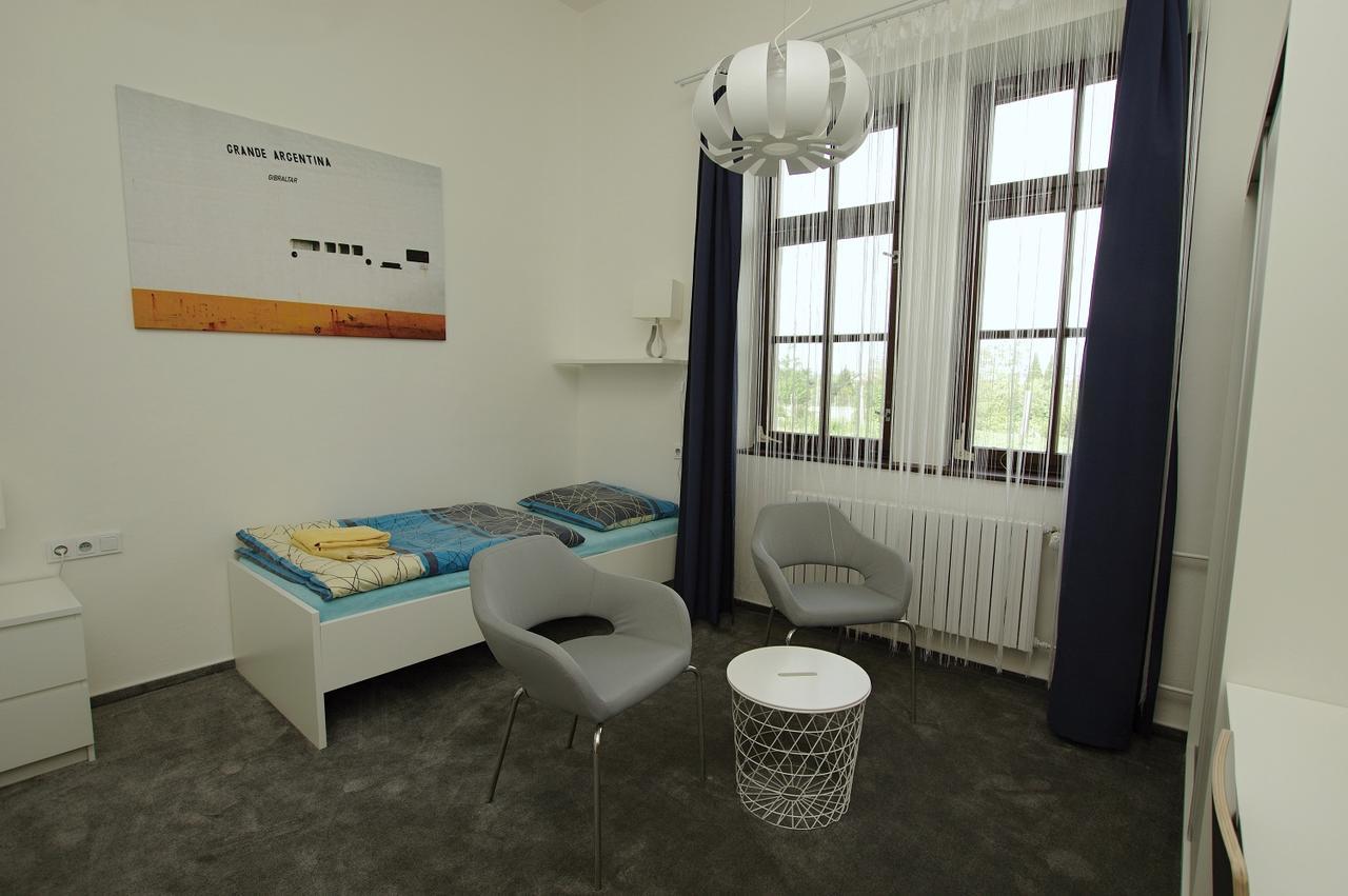 Hotel Koleje Zamecek à Lednice Extérieur photo